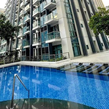 Lovely Unit With Free Wi-Fi & Netflix I Across Naia T3 Airport Manila Esterno foto