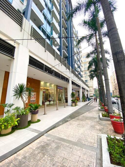 Lovely Unit With Free Wi-Fi & Netflix I Across Naia T3 Airport Manila Esterno foto